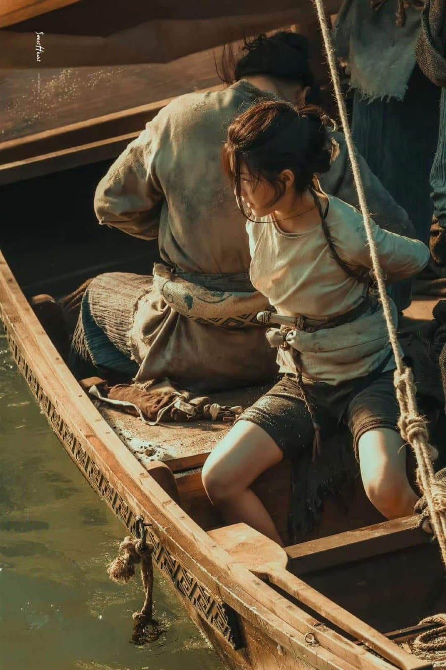 Чжао Лу Сы сама ныряла в воду во время съёмок в дораме "Жемчужная завеса"