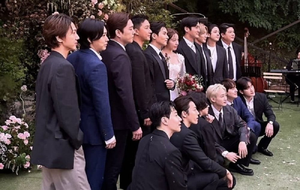 [theqoo] Нетизены обсуждают воссоединение Super Junior в составе 15 человек на свадьбе Рёука