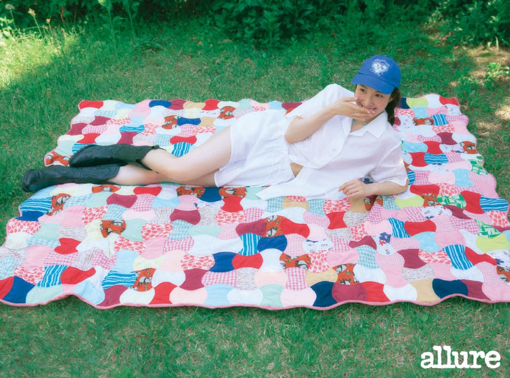 Нана из woo!ah! излучает летнюю атмосферу в фотосессии для Allure Korea