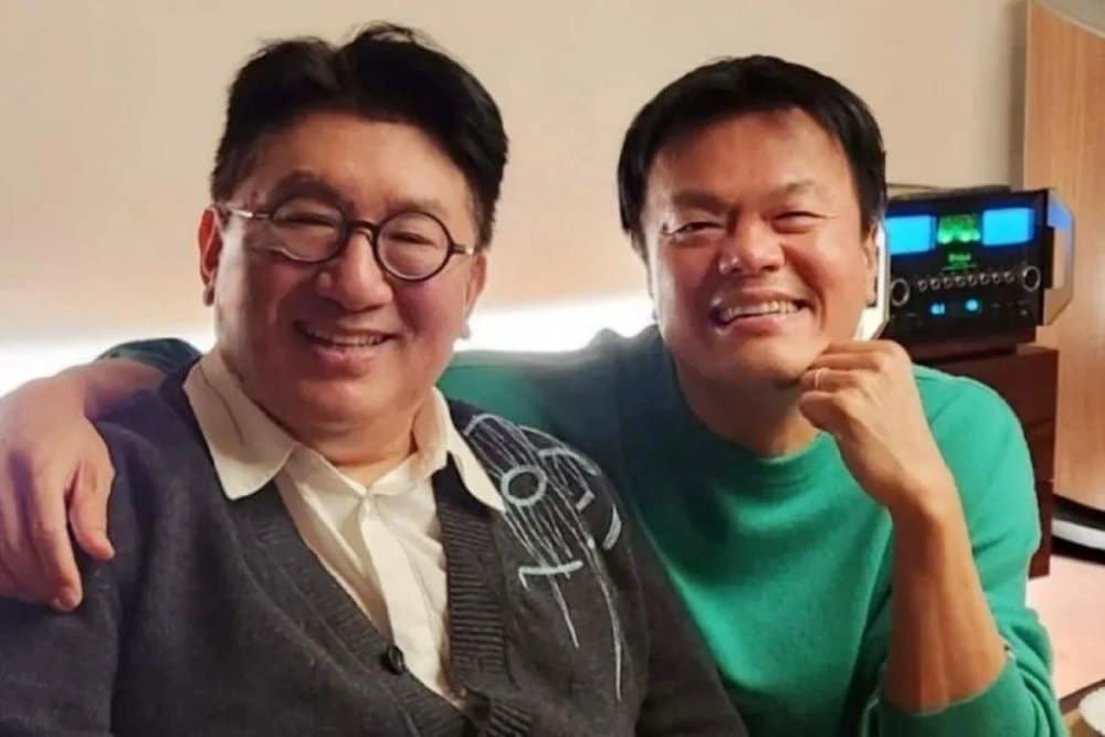 Нетизены отреагировали на совместное выступление Бан Ши Хёка и J.Y.Park на Weverse Con