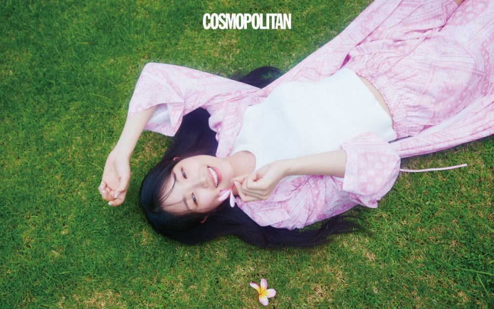 Ким Хе Юн в очаровательной летней фотосессии для журнала Cosmopolitan