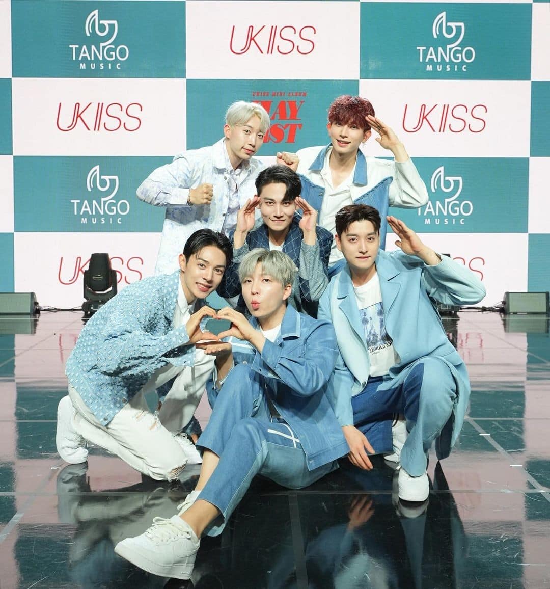 Перед возвращением U-KISS Александр получил неутешительные новости