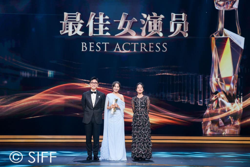 Китайские звёзды на закрытии Шанхайского кинофестиваля