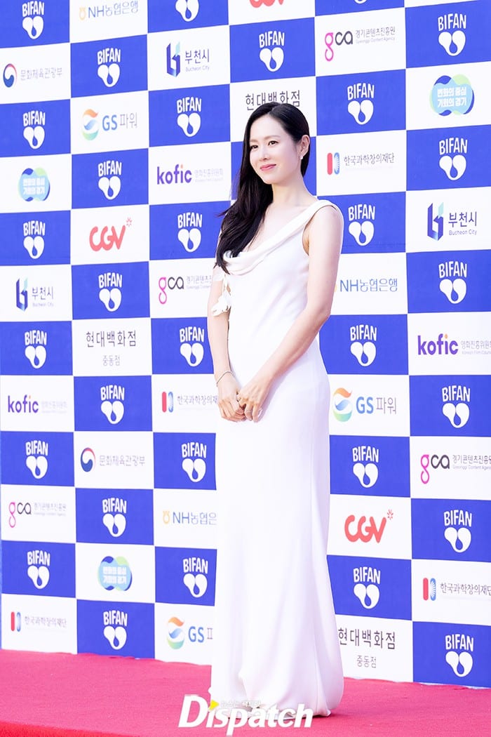 Сон Е Джин сияет красотой на открытии «28th Bucheon International Fantastic Film Festival»