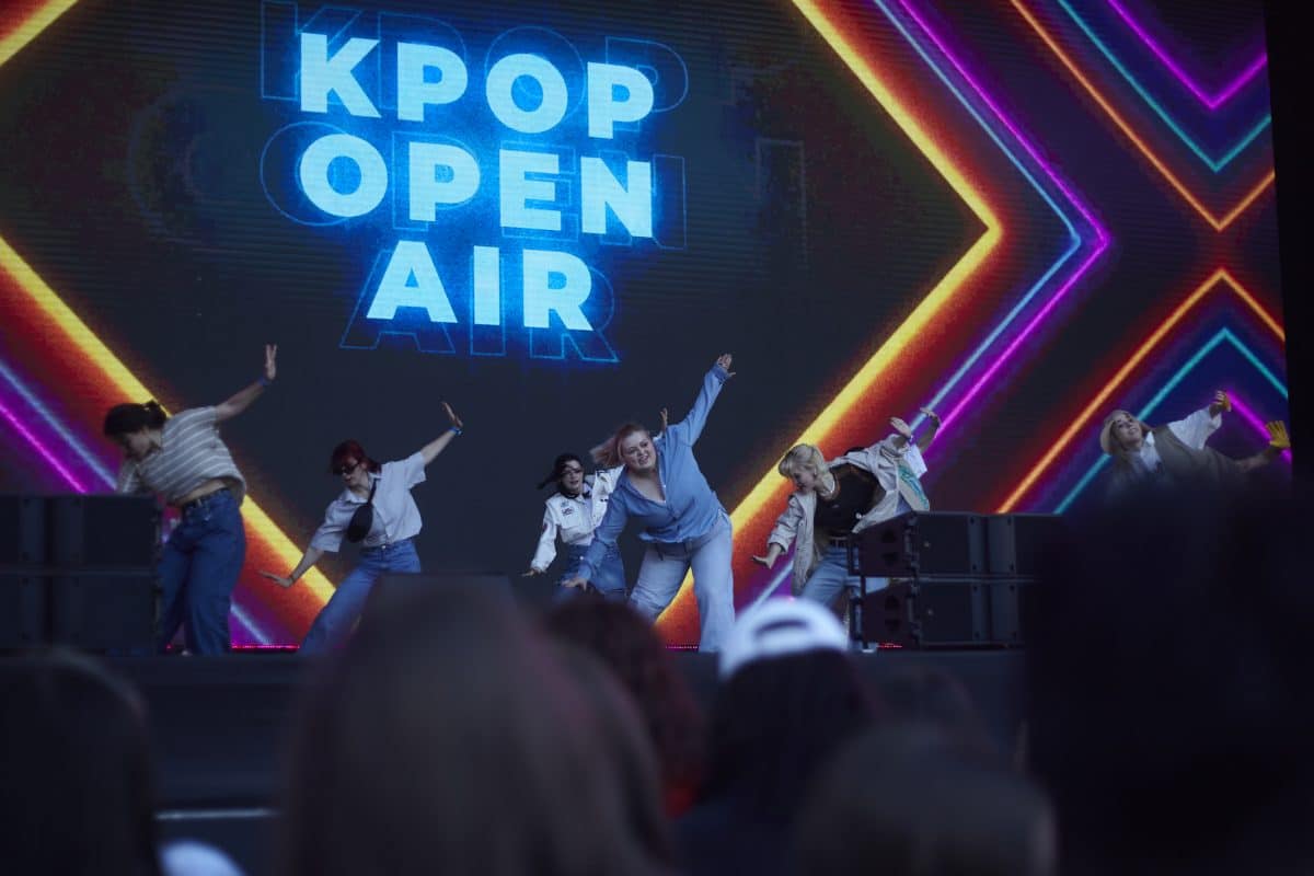 [Эксклюзив YesAsia] Каким был первый фестиваль K-POP OPEN AIR в Лужниках