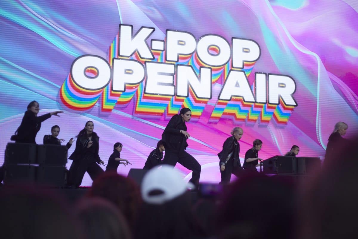 [Эксклюзив YesAsia] Каким был первый фестиваль K-POP OPEN AIR в Лужниках