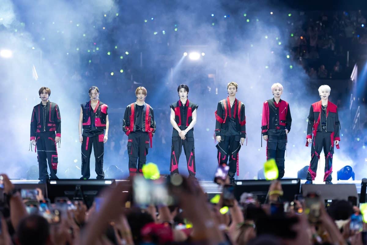 Фотографии с фестиваля KCON LA 2024: NCT 127, ENHYPEN, god, BIBI, INI и другие