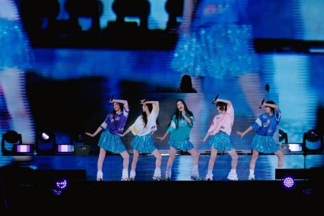 "Мин Хи Джин умеет находить таланты!" нетизены в восторге от выступления Ханни с "Blue Coral Reef" в Tokyo Dome