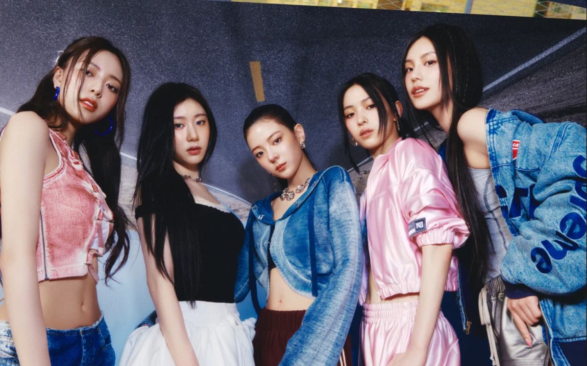 ITZY повторили рекорд TWICE по числу попаданий в Billboard 200 среди женских K-Pop групп, войдя в чарт с альбомом «GOLD»